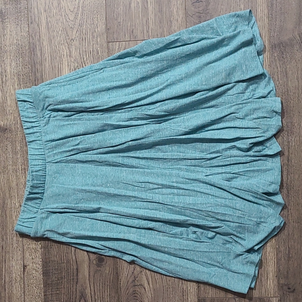 Solid Heathered Auqa Colored Small Lularoe Madison - image 1